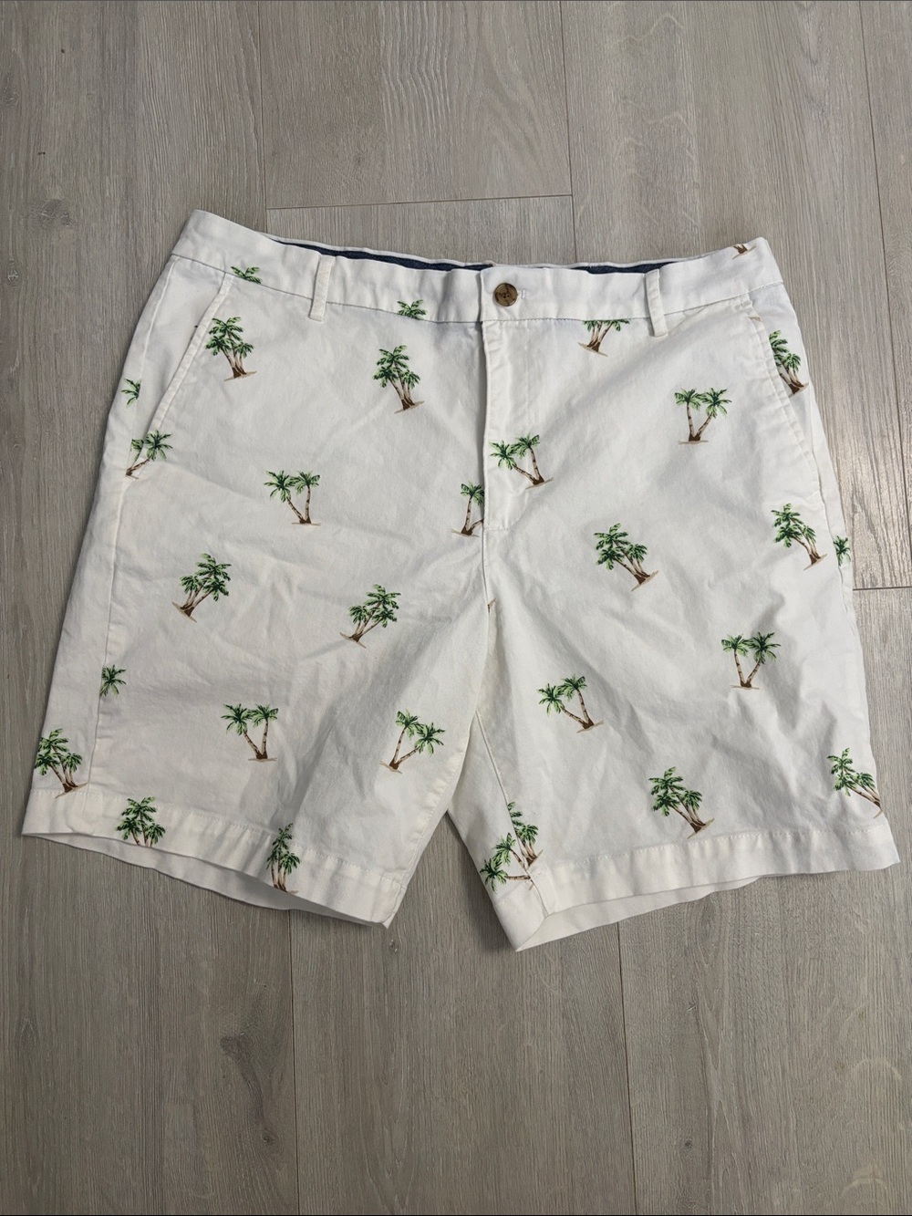 🔥BUNDLESALE Mens 38 Chaps White Palm Tree Cotton Stretch Chino Shorts